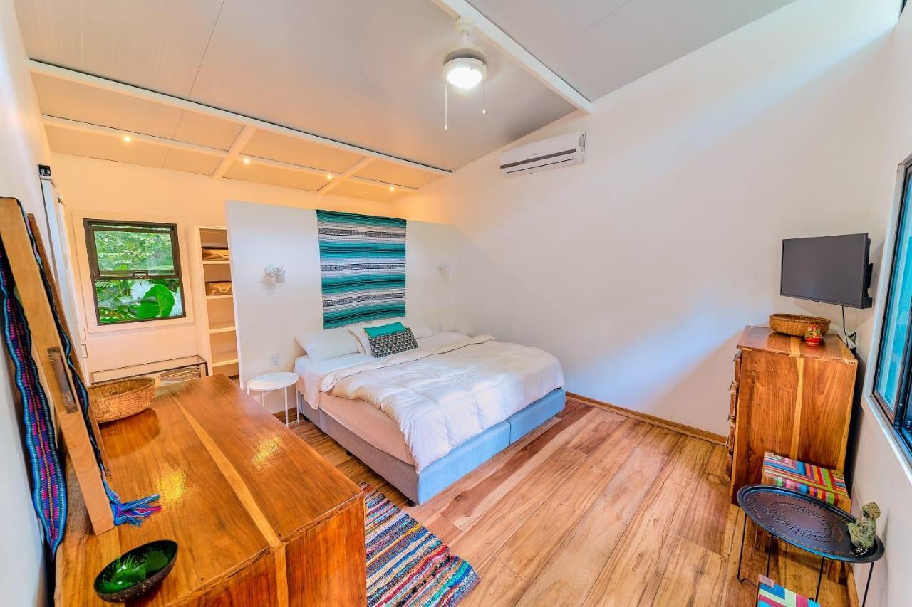 Casa Theia - Comfort Cabin, Caribbean Jungle Beach Puerto Viejo de Talamanca Exterior photo